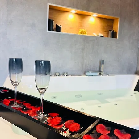 Le Temple - Au Coeur Des Remparts Apartamento Clermont-Ferrand